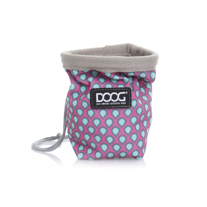 Dog Owners Outdoor Gear Dog Treat & Training Pouch (Small)