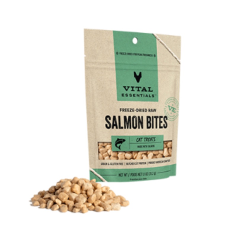 Vital Essentials Freeze-Dried Salmon Bites Cat Treats (1.1oz/31.1g)